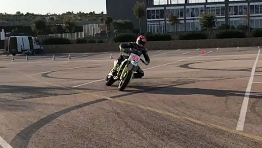 Tito Rabat Helmet down